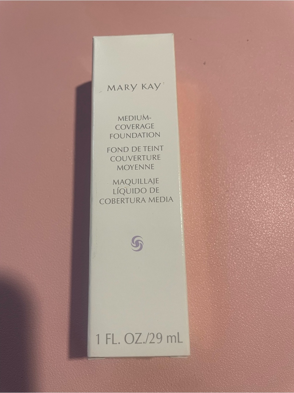 Mary Kay Medium-Coverage Foundation - shade Beige 3